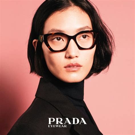 Prada (Eye) .